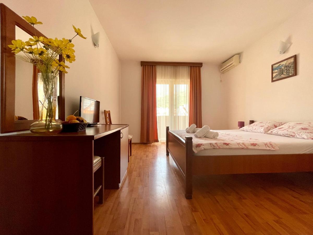 Villa Ns Velji Vinogradi Budva Bagian luar foto