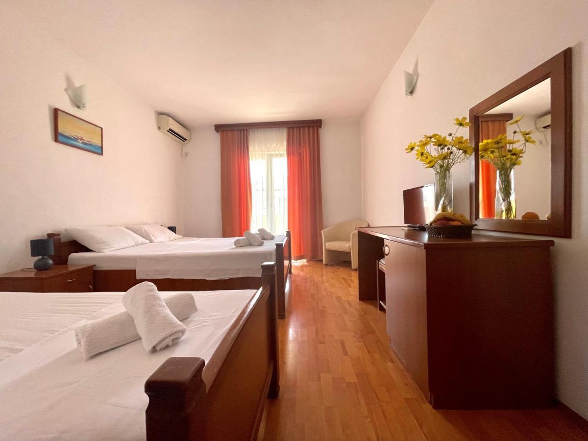 Villa Ns Velji Vinogradi Budva Bagian luar foto